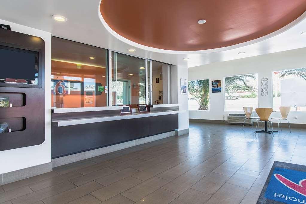 Studio 6 Victorville - Apple Valley Beltér fotó
